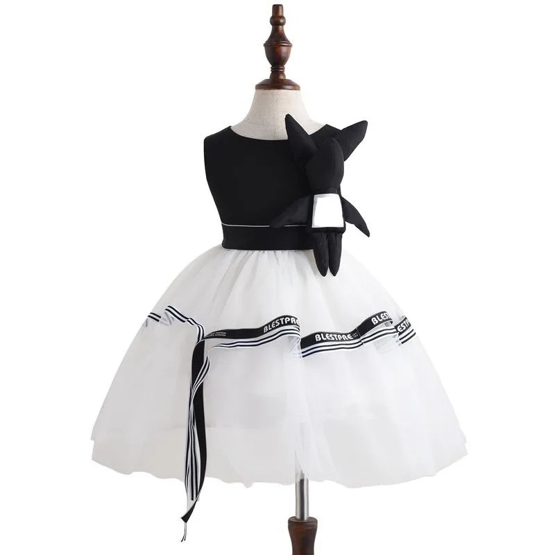 

New Kids'Dresses, Black and White, European and American Fashion Ball Gown Dresses and Dresses for Children in 2019