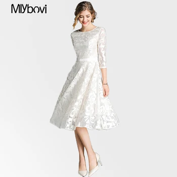 

Autumn Summer Dress Women 2018 Elegant Sexy Hollow Out Blue/White Lace Dress Vintage Slim Long A-Line Party Dresses Female 3XL