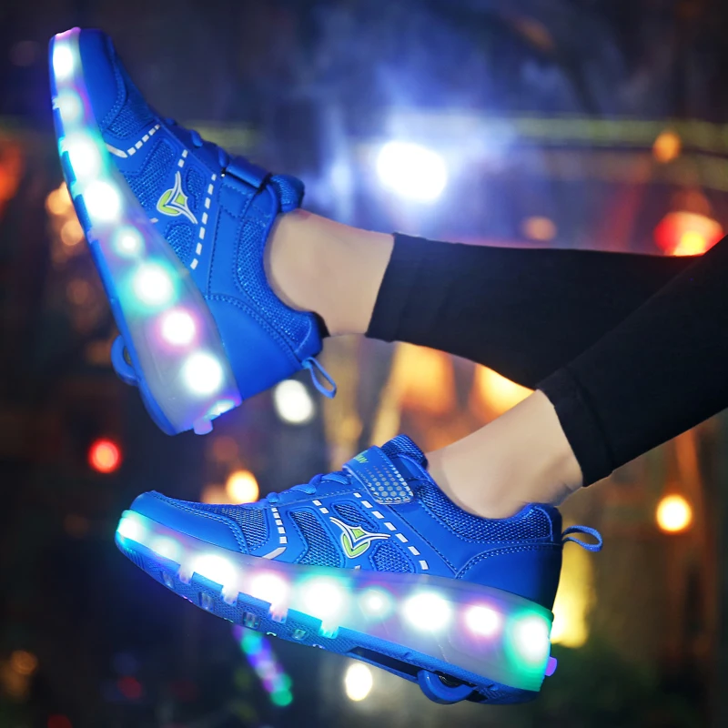 

Running Shoes on Wheels Roller Sneakers with Wheels Children Lighting Shoes scarpe con ruote Luminous Sneakers on Wheels