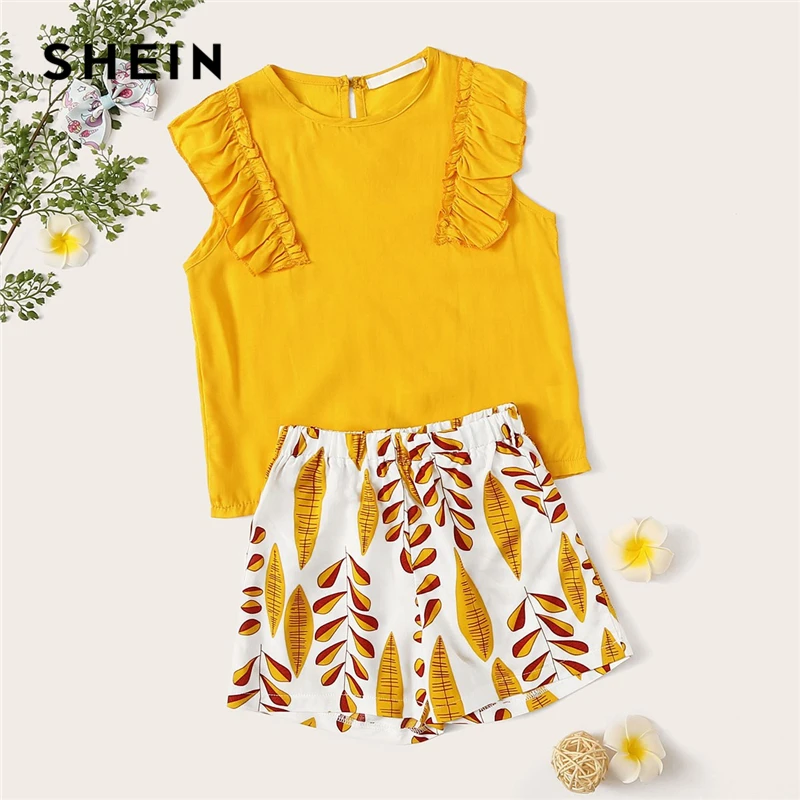 SHEIN Kiddie Toddler Girls Ruffle Trim Blouse With Plants Print Shorts Kid Outfits 2019 Summer Holiday Boho Cute Clothes Sets SHEIN Kiddie Toddler Girls Ruffle Trim Blouse With Plants Print Shorts Kid Outfits 2019 Summer Holiday Boho Cute Clothes Sets