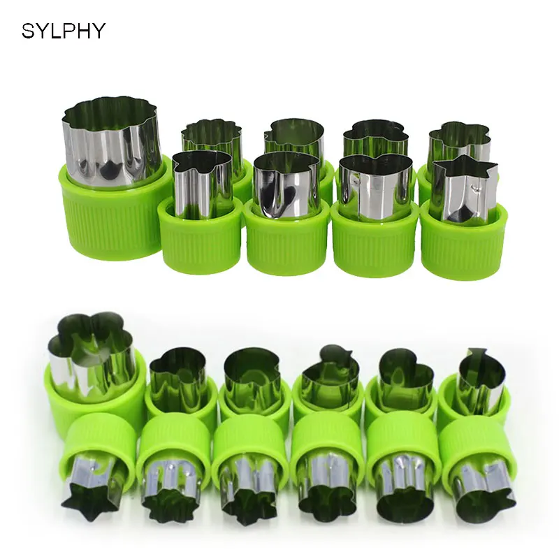 

SYLPHY Carrot Fruit Vegetable Slicer Cutters for Child Stainless Steel Cute Mini Biscuit Cookie Cutters Set Kitchen Cooking Tool