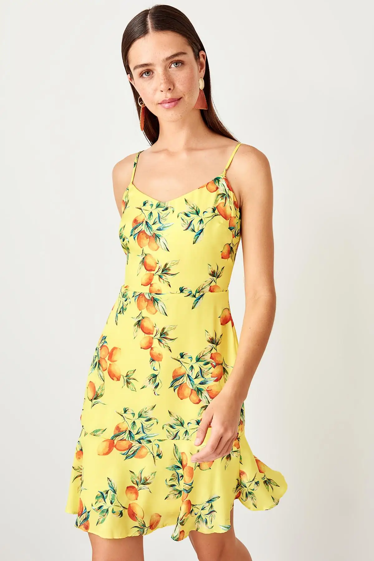 

Trendyol Yellow Flounces Dress TWOSS19XM0275