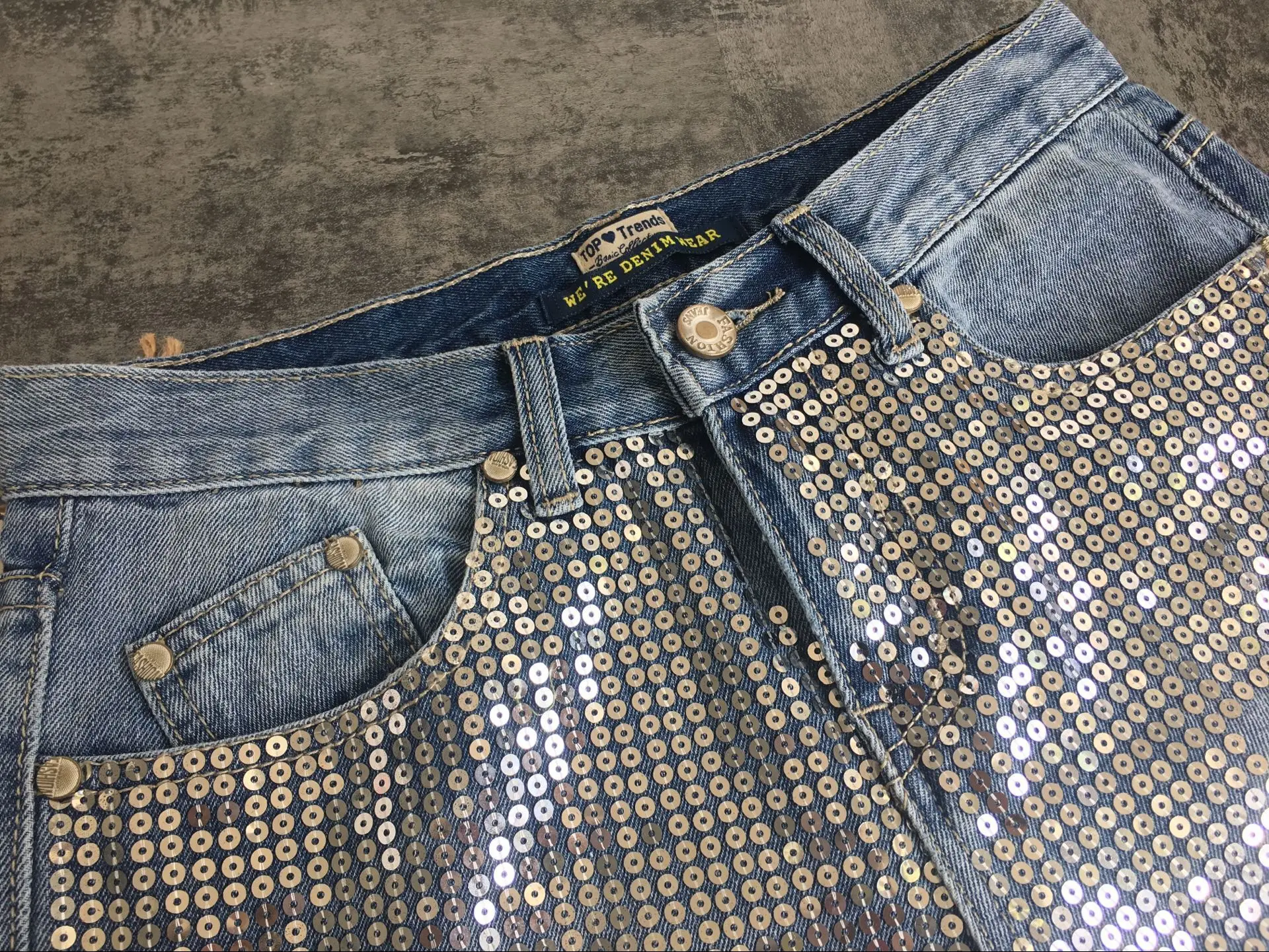 18 Fashion Hole jeans woman ripped jeans for women jeans Sequined mujer femme denim jean pants Scratched pantalones feminino 15 18 Fashion Hole jeans woman ripped jeans for women jeans Sequined mujer femme denim jean pants Scratched pantalones feminino 15