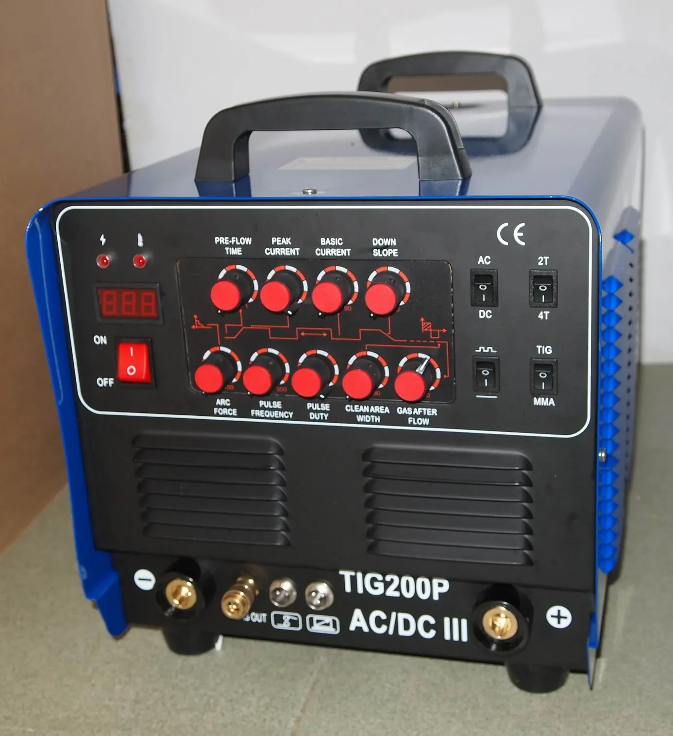 Inverter AC/DC Pulse 4 in 1 200 Amp TIG Stick Arc Welder and 50 Amp AIR
