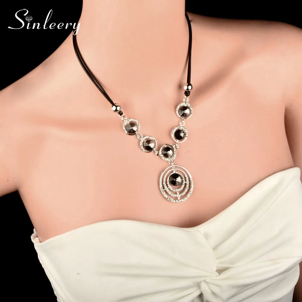 

SINLEERY Female Hollow Round Gray Cubic Zirconia Pendant Necklace Black Leather Chain Wedding Jewelry Accessories XL169 SSC