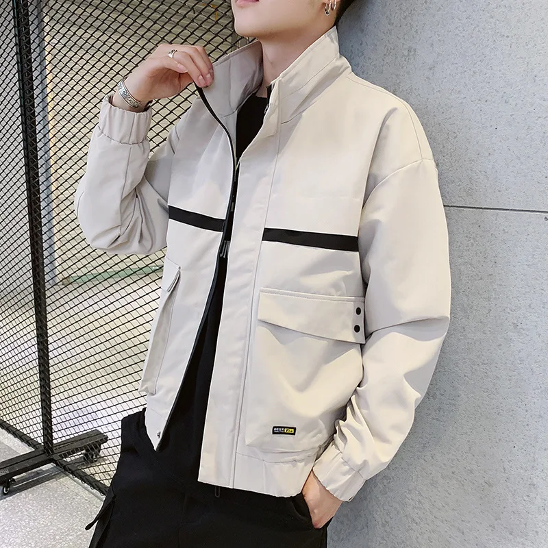 

Spring and Autumn Fashion New Men's Tooling Jacket Student Windbreaker Jacket