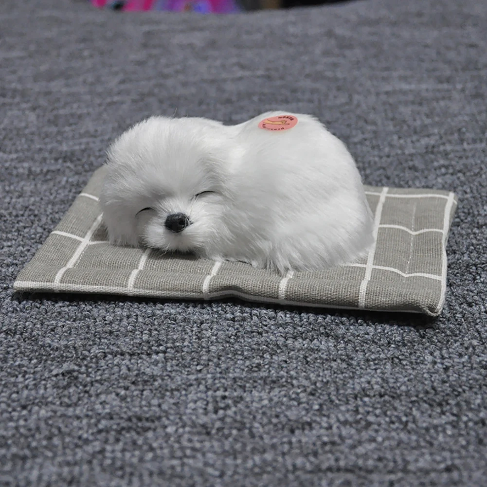 Мультяшная имитация реалистичной собаки прекрасный звук маленькая Спящая плюшевая собака с ковриком для детей(тканевый коврик, случайный цвет доставки