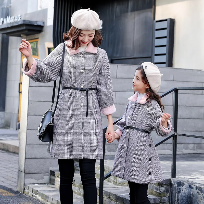 

family christmas clothes 2018 new Korean autumn and winter mother and daughter pink Plaid jackets coat mommy and me clothes