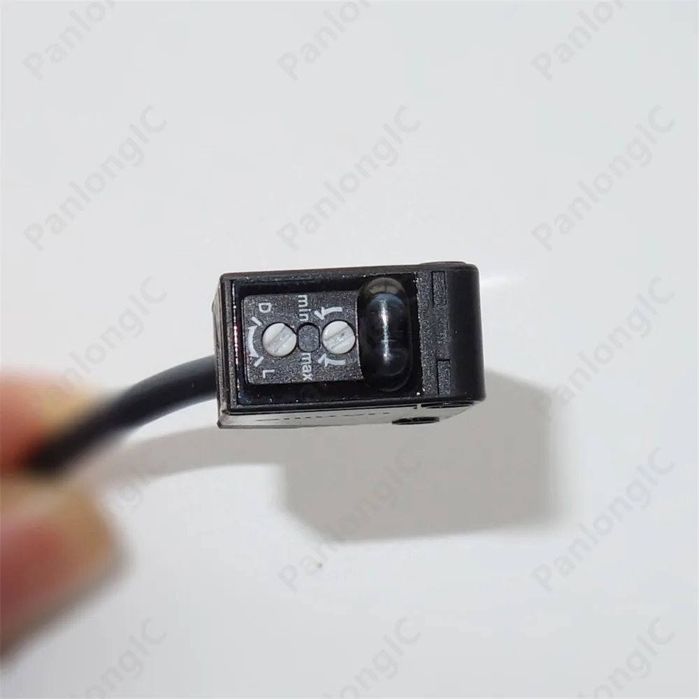 10 шт. Компактный фотоэлектрический датчик Omron E3Z D61 диффузный Предварительно
