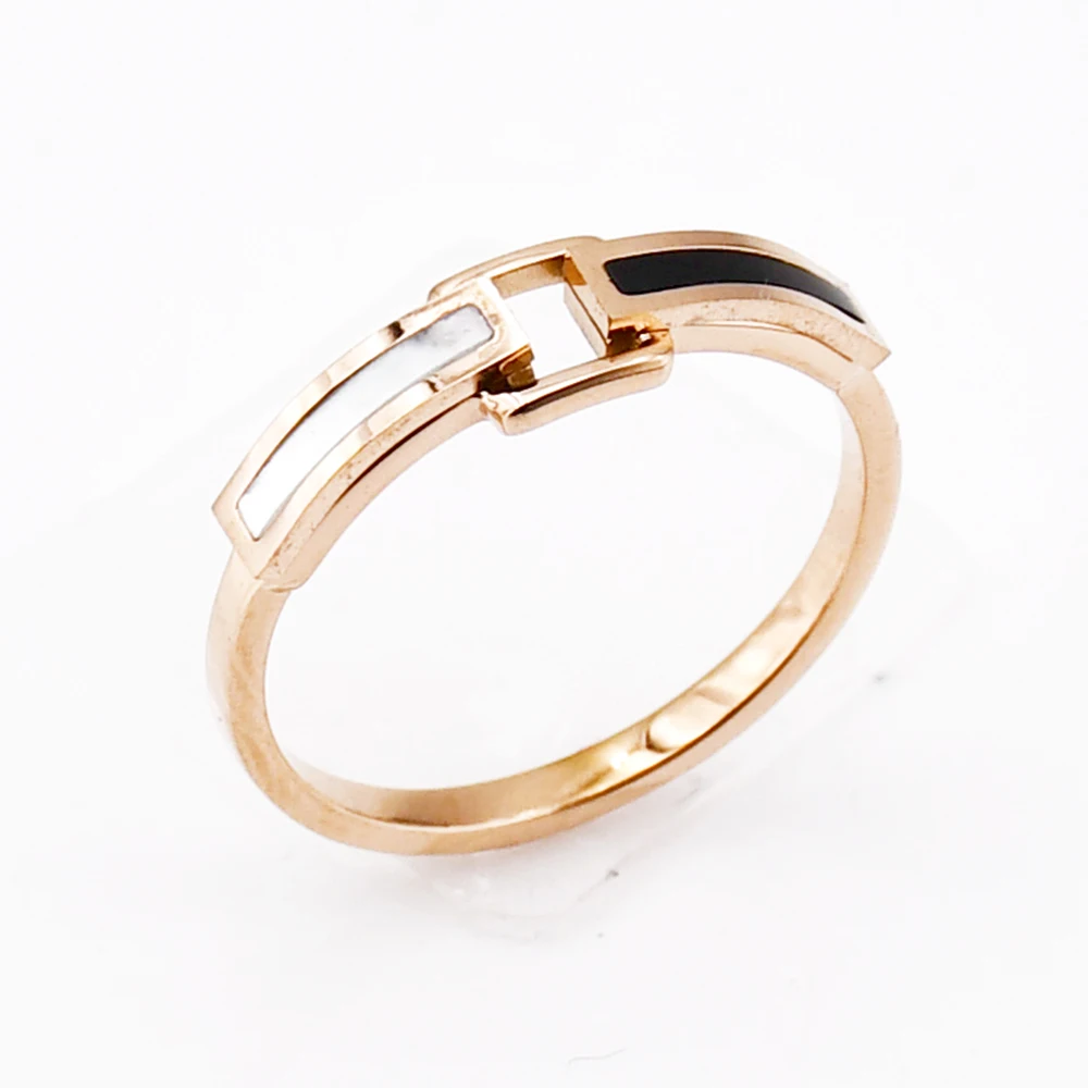 Новые модные простые кольца розового золота для женщин Bijoux черный и белый корпус