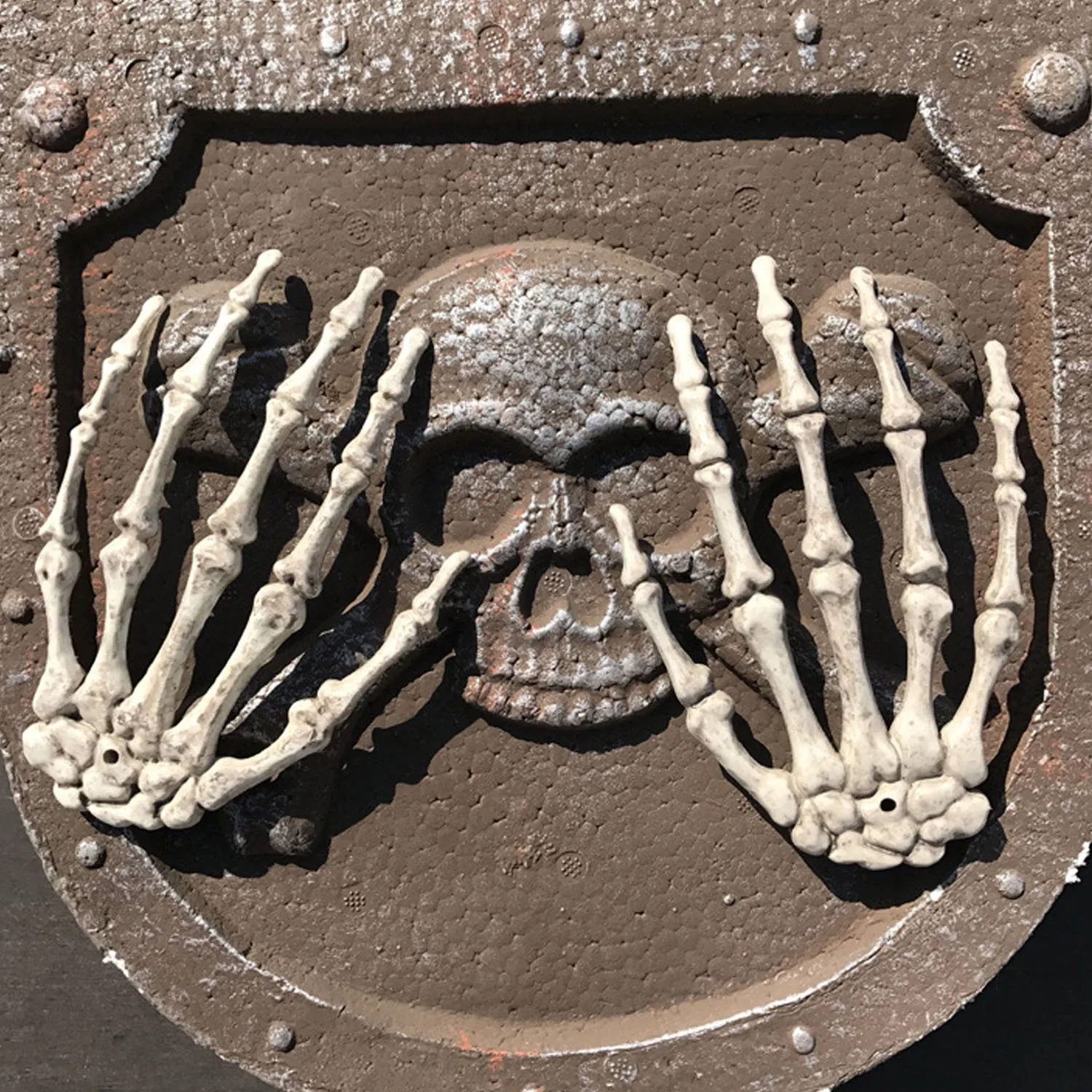 taos 1 pair plastic scary halloween skeleton hands life size hands haunted house escape horror props - Halloween Skeletons taos 1 pair plastic scary halloween skeleton hands life size hands haunted house escape horror props - Halloween Skeletons