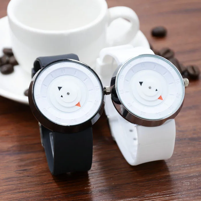 

Harajuku Style Watch Trends Europe and the United States Big Dial Simple Black and White Korea Lovers Influx of Men Middle Schoo