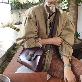 

Han Guodong gate spring summer new style retro color handbag INS with the same style wide shoulder straps single shoulder slung
