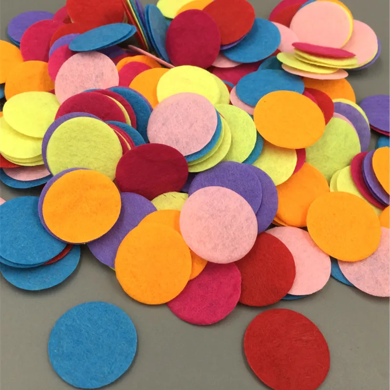 

DIY 200PCS Mixed Colors Die Cut Felt Circle Appliques Cardmaking decoration 25mm