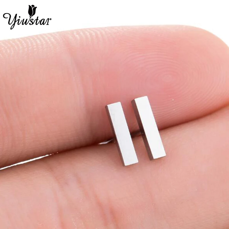 

Yiustar Simple Sweet Square Stud Earring Cute Earrings Exquisite Generous Graceful Stud Charm Earrings for Women Girl Birthday