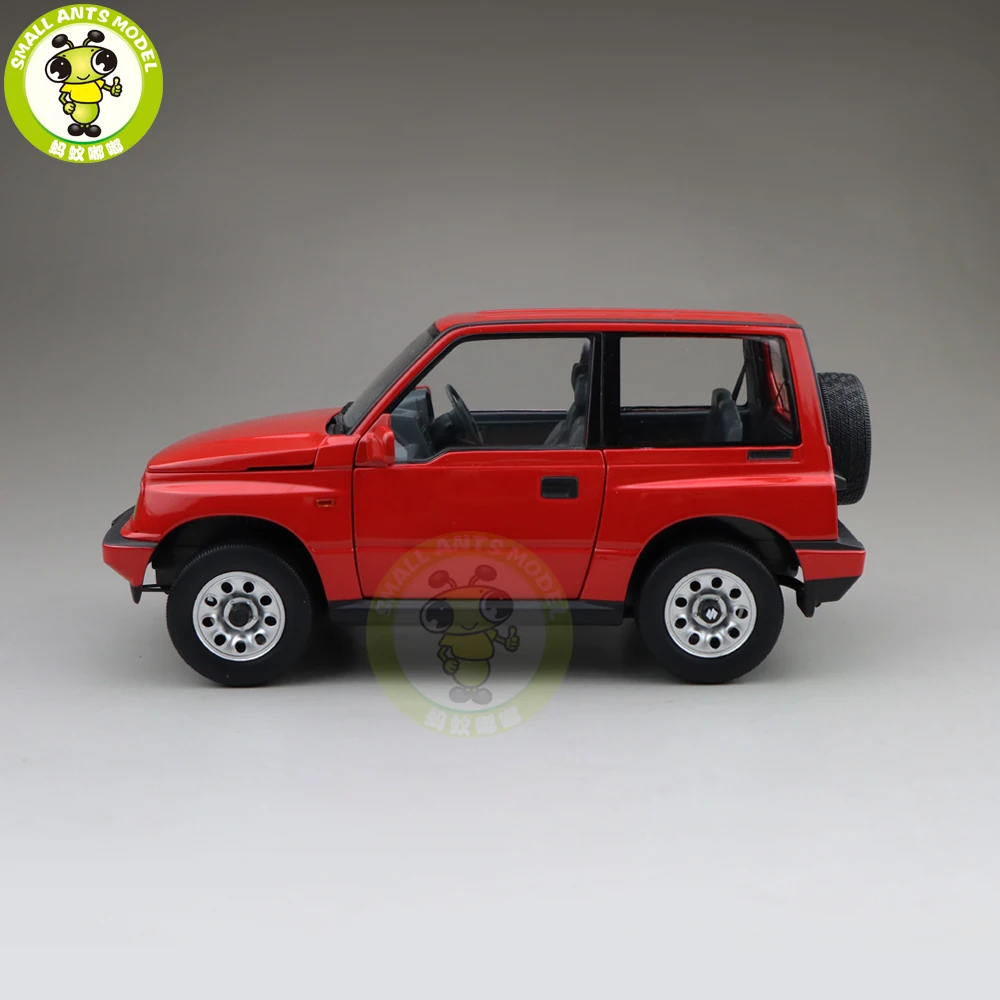 1/18 DORLOP Suzuki Vitara Escudo правый руль Diecase модели игрушечных автомобилей Дети Подарки для мальчиков девочек красный