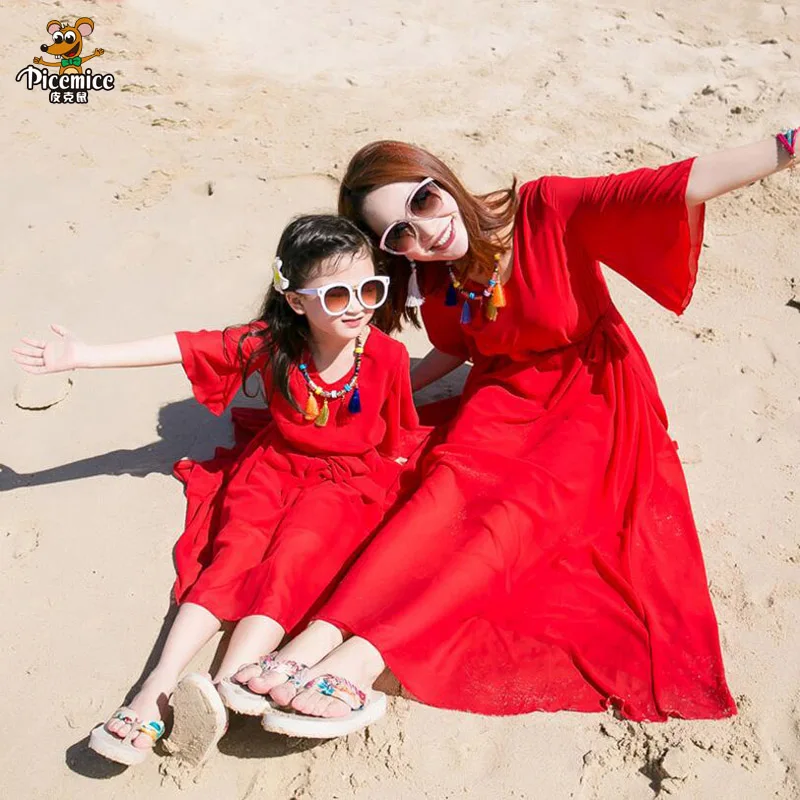 

Family Clothing 2019 Summer Style Girl Dress Vestidos for Girls Women Dresses Family Matching Outfits Mother Daughter Dresses