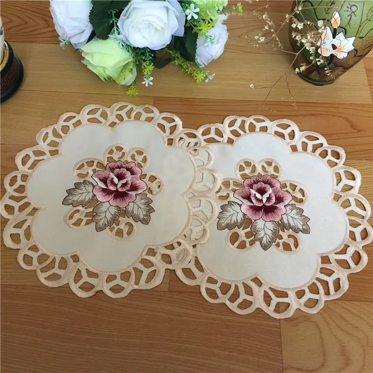 HOT round embroidery table place mat pad cloth placement cup satin doily mug holder drink coaster Christmas placemat kitchen
HOT round embroidery table place mat pad cloth placement cup satin doily mug holder drink coaster Christmas placemat kitchen