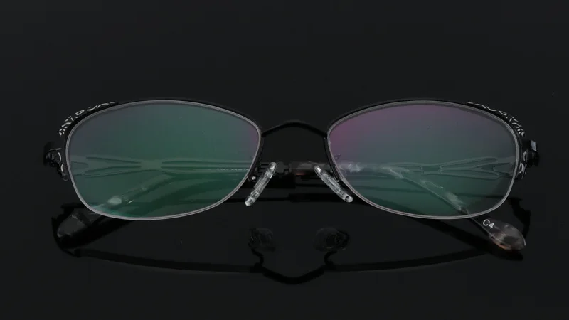 Tanie Moda eleganckie kobiety przejście okulary do czytania z fotochromem kobiety dioptrii okulary Presbyopic 1.0 4.0 czytanie okulary przeciwsłoneczne