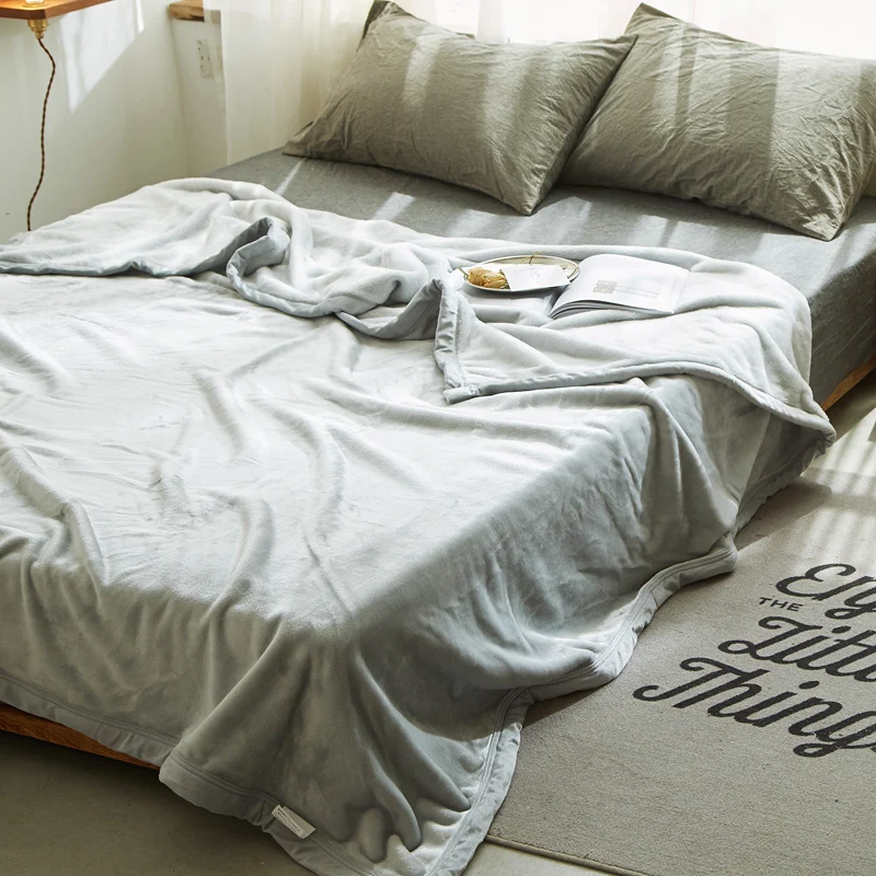 

Hot Home Textile Flannel Blanket 400g Super Warm Soft Blankets Throw On Sofa/Bed/Plane Travel Patchwork Solid Bedspread Soft