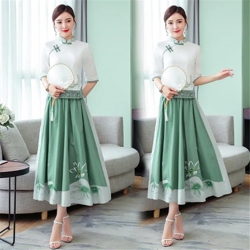 

2019 Women's embroidery Chinese style two-piece suit skirt and blouse half sleeve casual contton elegant temperament