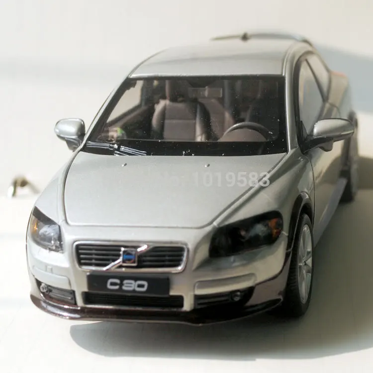 WELLY 1/24 масштаб VOLVO C30 литая под давлением металлическая модель автомобиля игрушка для коллекции, подарков, детей, украшения