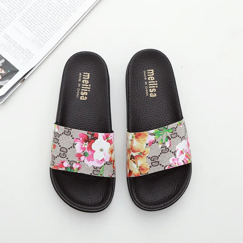 

2018 Summer Fashion Versatile Flat-bottomed Word Slip Non-slip Sequins Flat With A Word Thick Platform Slippers Women Flip Flops