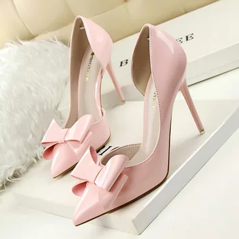 

The Korean version of sweet high heels, high heels, high heels, sharp tips, sexy lacquer skin bows, women's singles shoes.