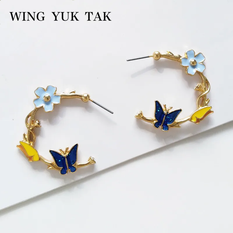 Женские серьги кольца с бабочкой wing yuk tak разноцветные эмалированные