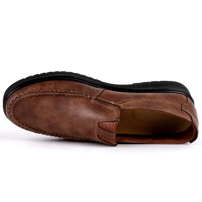 Summer Breathable Casual Shoes Men Flats Shoes  Men Loafers Slip On Driving Shoes Chaussure Homme Plus Size 38-47 Brown Black