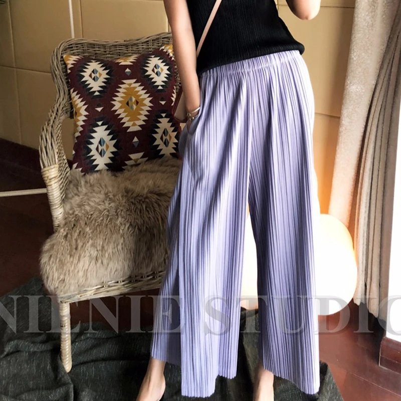 

Changpleat 2019 New spring Women straight wide legged pants Miyak Pleated Fashion Design Loose Large Size Elastic waist Pants P0