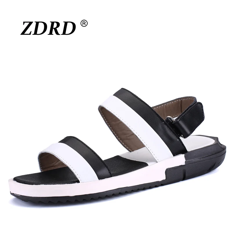 2017 Summer Men Beach Sandals New Quality Black Breathable Slippers Cheap Male Light Outdoor Casual Boy's Cool |