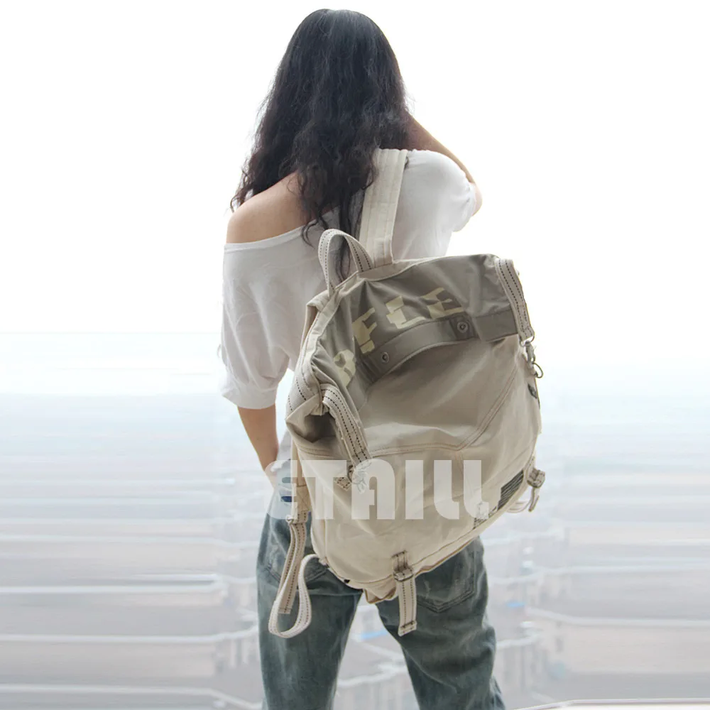 Рюкзак для путешествий. Девушка с рюкзаком. Рюкзак женский 2022 тренд. Рюкзачок большой. Рюкзак женский с девушкой.