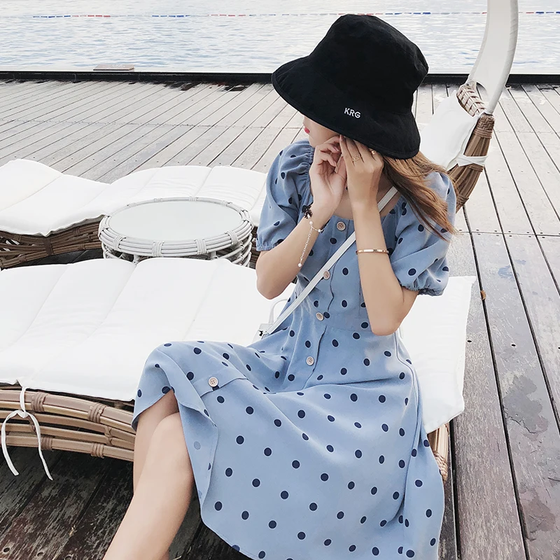 

Mishow 2018 Chiffon Women Blue wave point mid dress Female vintage Square collar Elegant casual A-line dress MX18B1279