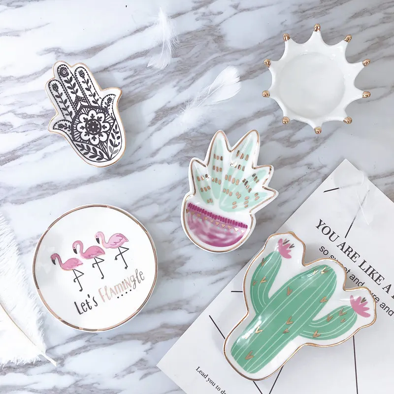 

Small Hamsa Sun Hand Flamingo Cactus Pineapple Ceramic Dish Plate Decorative Jewelry Trinket Dish Necklace Storage wholesale