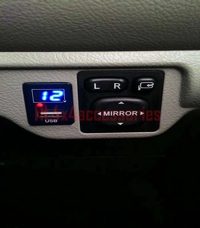 FORD CAR CHARGER05