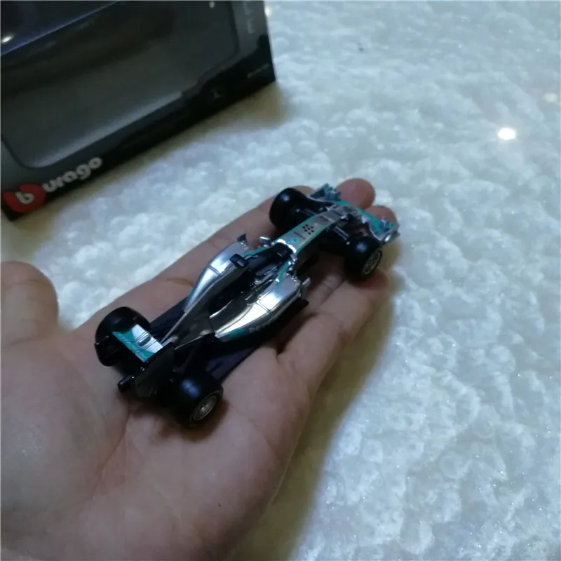 Имитатор в масштабе 1:43 металлический автомобиль F1 Benz Модель гоночного