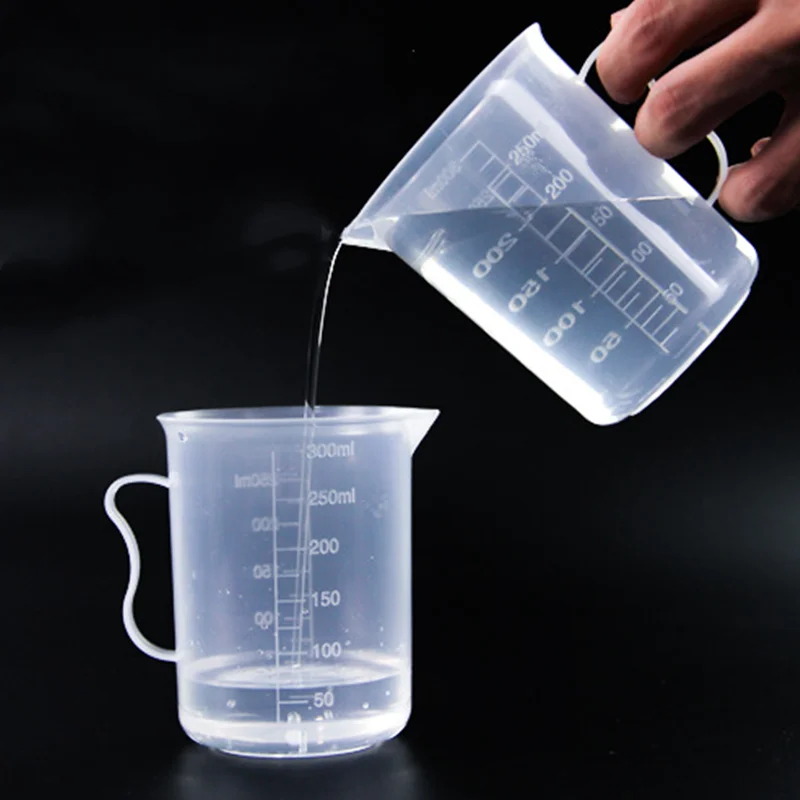 

Hot Sale 1PC 50/300ML Reusable Plastic Measuring Cup Jug Pour Spout Surface Kitchen Tool Supplies Measuring Jugs