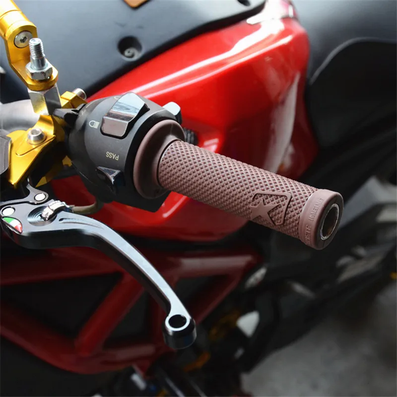 Руль для мотоцикла с рукояткой, Универсальный руль для kawasaki honda suzuki benelli yamaha Harley softail sportster grip moto rcycle