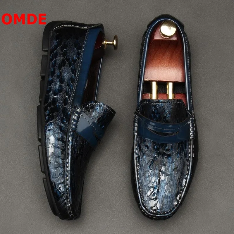 OMDE New Arrival Luxury Patent Leather Penny Loafers Men Casual Shoes Genuine Leather Men Loafers Moccasins Slip On Men's Flats