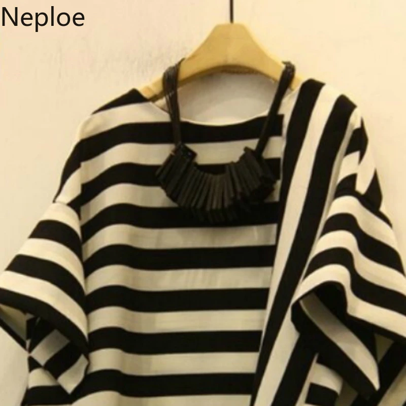 Neploe весна лето полосатая футболка Женская Корейская одежда круглый вырез короткий рукав свободная футболка Повседневная Студенческая футболка Топы 39337