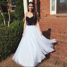 Weiß und Schwarz Abendkleid für Graduation Eine Linie Apliqued Ügel-Chiffon-Backless Abendkleid abendkleider kurz 2017