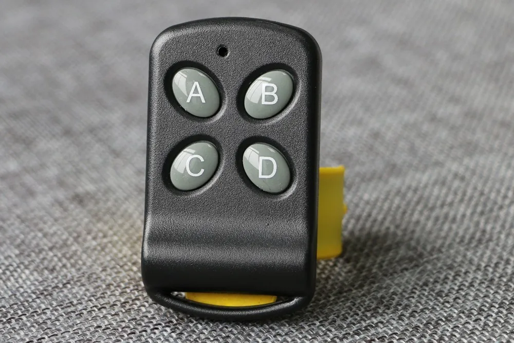 

285-868mhz Auto-scan Multi Frequency Universal Remote Control Replacement For Gate Garage Doors