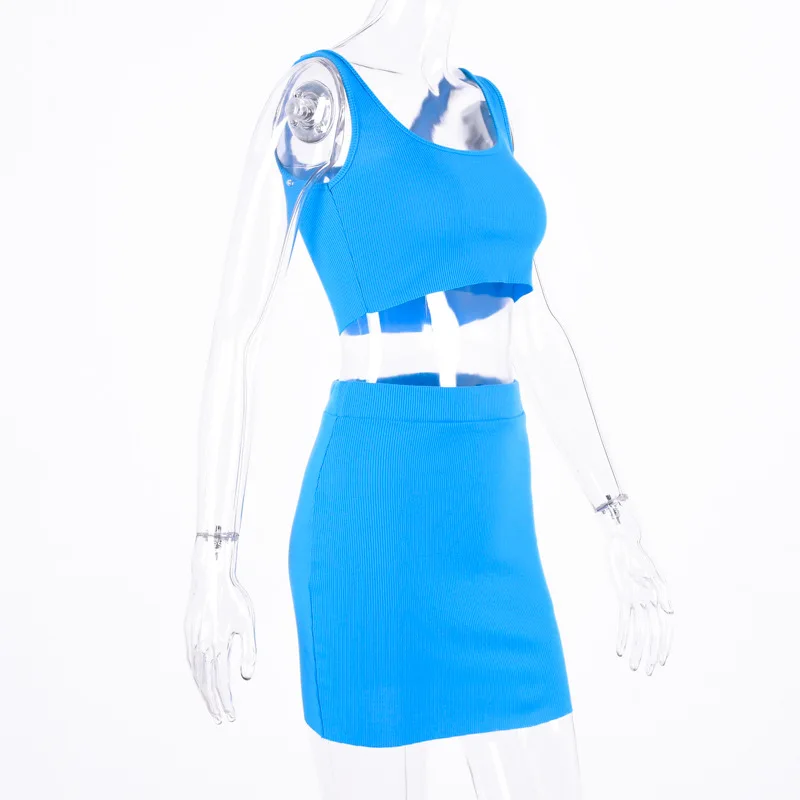 11191037988_1963300012