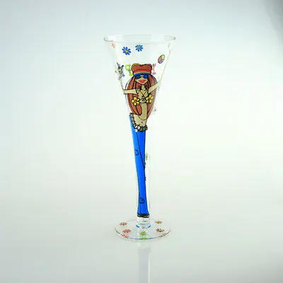 Творческие подарки индивидуальность смешной руки-разноцветный дизайн стеклянный Рог красоты шампанское стекло прозрачные очки чашки украшения для дома - Цвет: C
