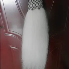 Белая деревянная ручка носорога