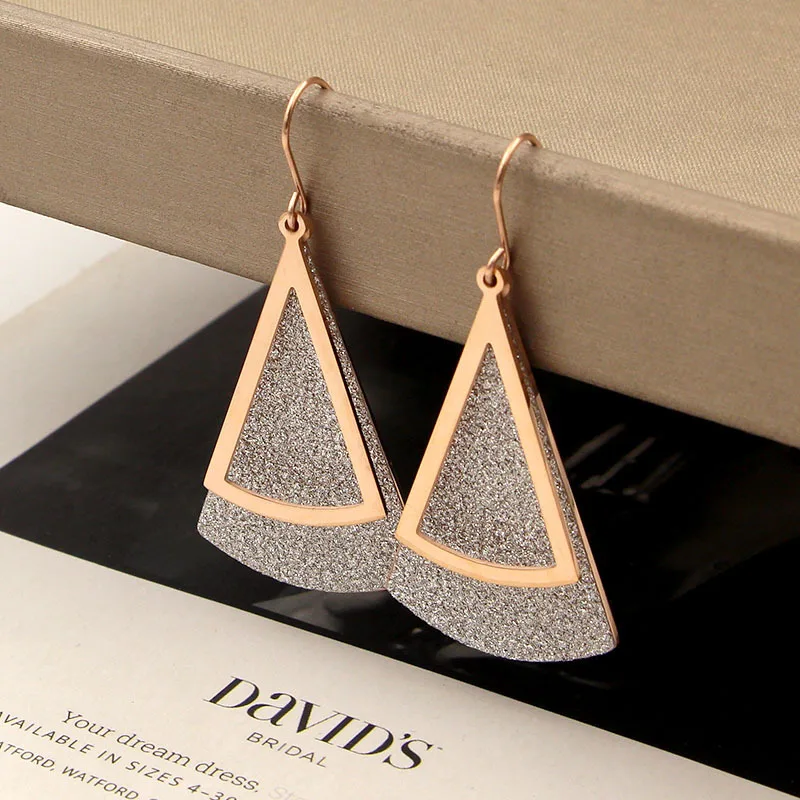 

Fashion Stainless Steel Love Silver Triangle Sector Drop Earrings Geometirc Rose Gold Color Women Party Wedding Gift