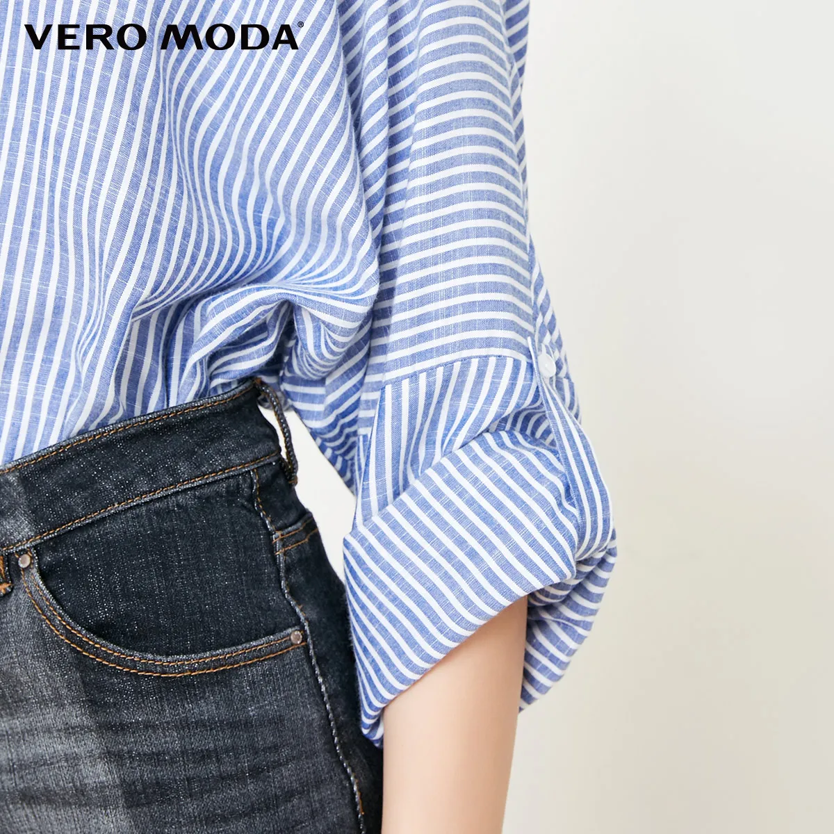 Женская плиссированная рубашка Vero Moda в полоску с треугольным вырезом 318351504| |