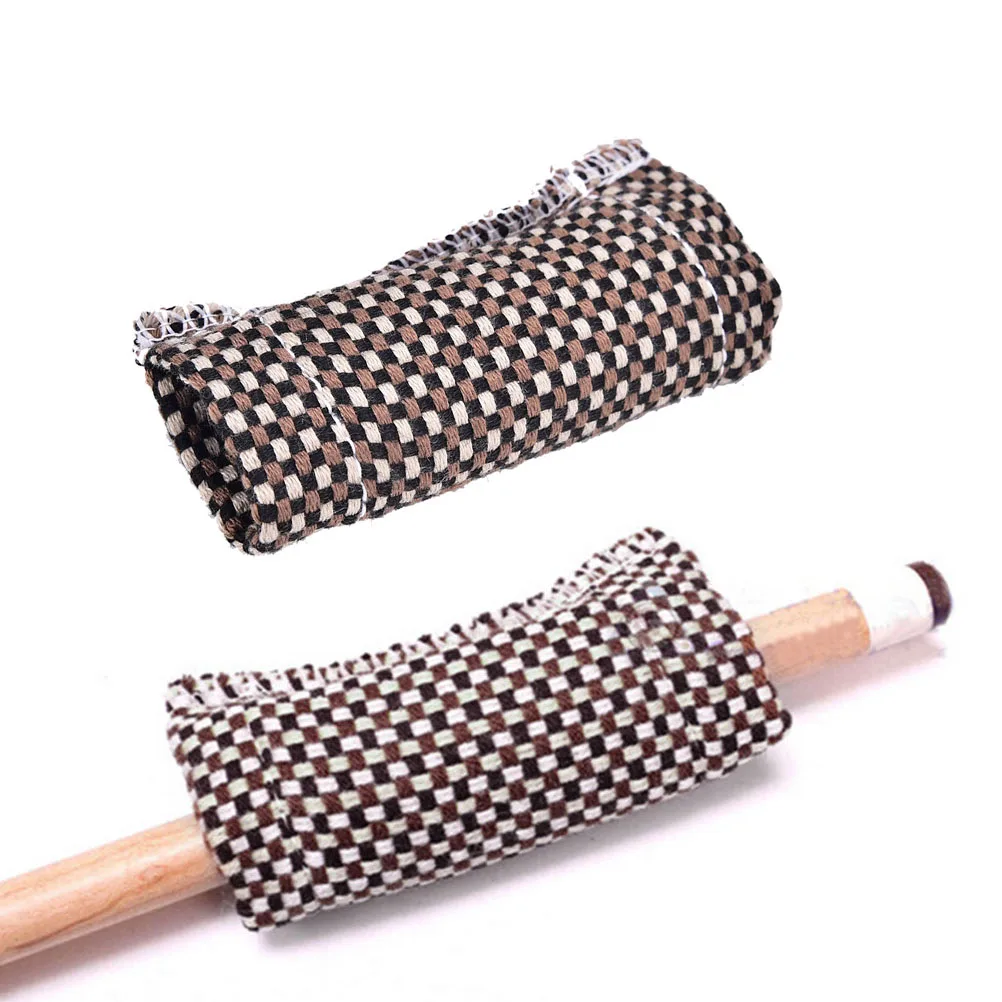 

1Pc Snooker Billiard Pool Table Cue Stick Care Shaft Slicker Clean Cloth Cleaner 10*5cm