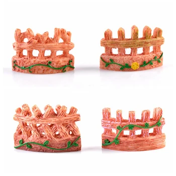 

3pcs Kawaii Fence Miniatures Fencing Fairy Garden Gnome Moss Terrariums Resin Crafts for Home Decorations Wooden Fence Miniature
